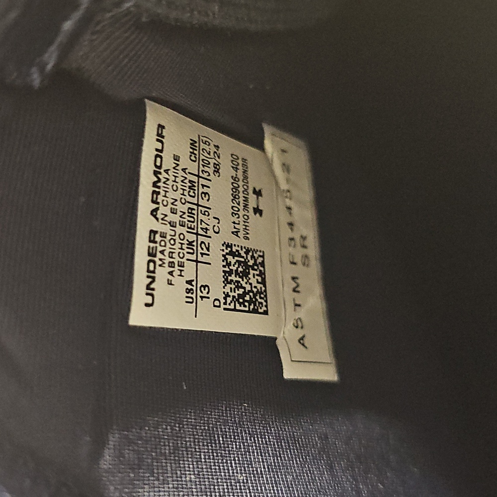 Under Armour Men's Navy and White Rain Boots - Picture 7 of 7